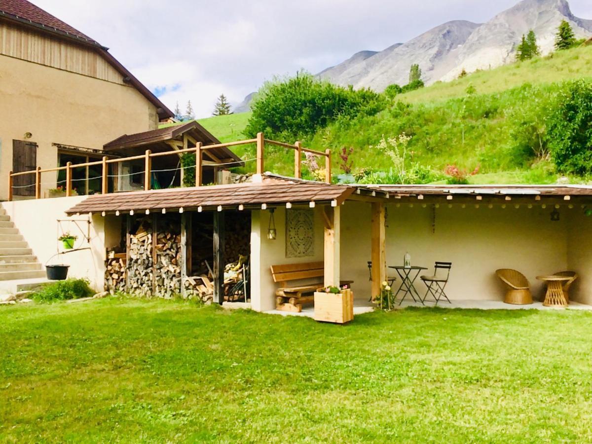 La Tourtette Bed & Breakfast Saint-Étienne-en-Dévoluy Екстериор снимка
